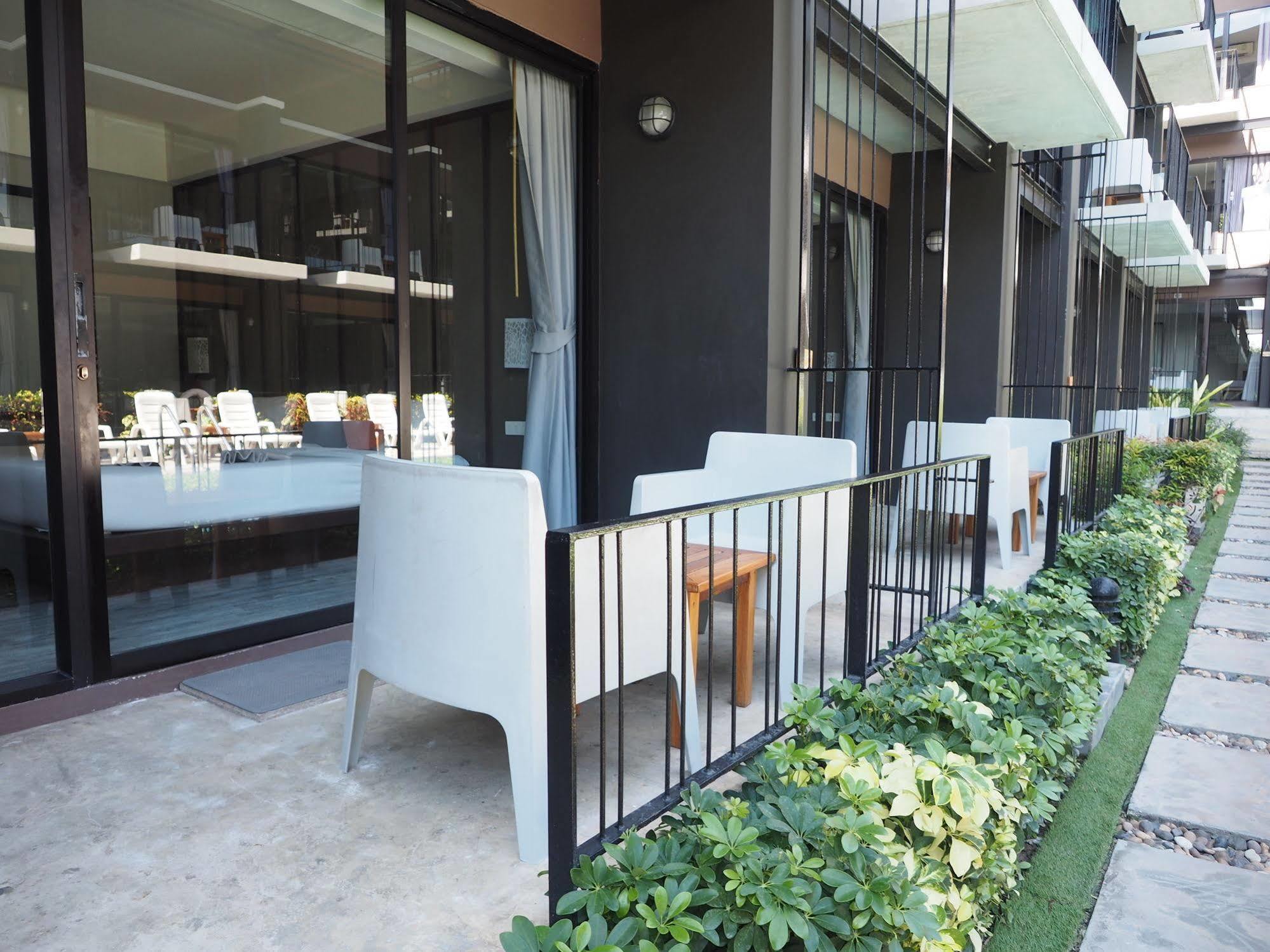 拉路恩度假酒店 沙美岛 外观 照片